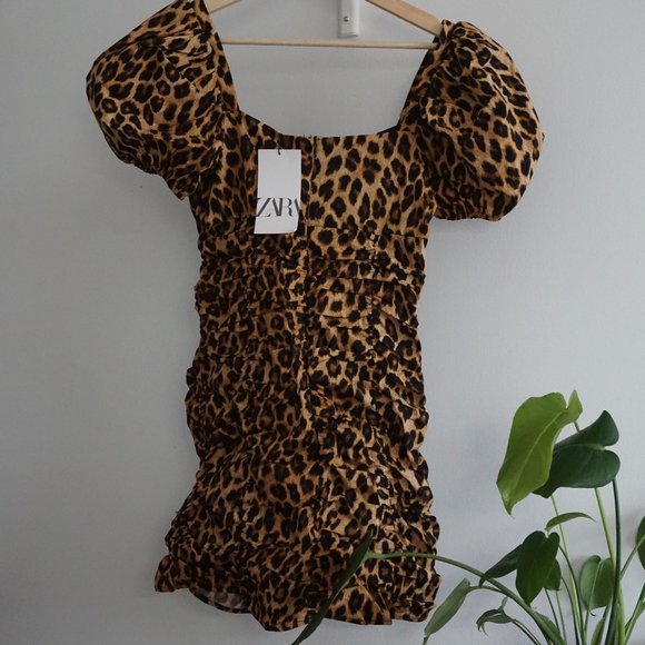 Zara Leopard Print Puff Sleeve Ruched Dress - Picture 3 of 5